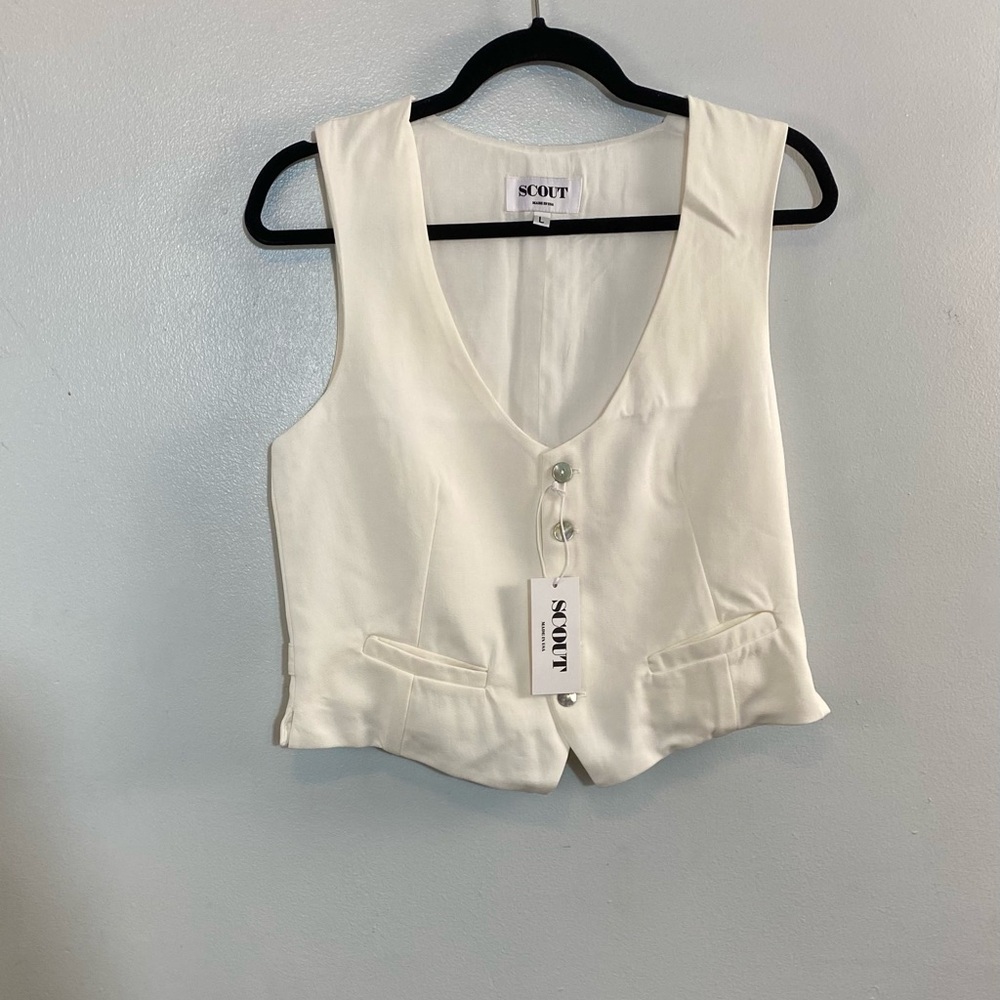 Women’s Scout vest off white size large